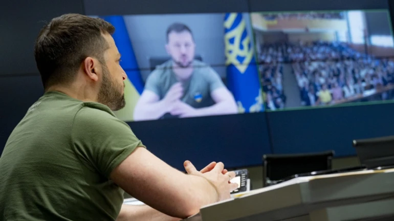 Війна закінчиться, коли Україна поверне все своє – Зеленський