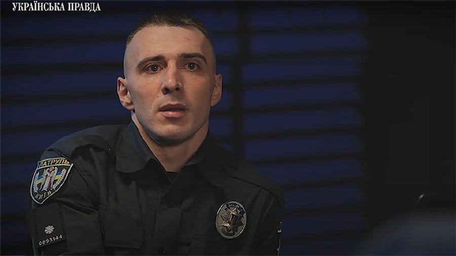 Патрульний Петрик розповів деталі допиту щодо ДТП з Трухіним 