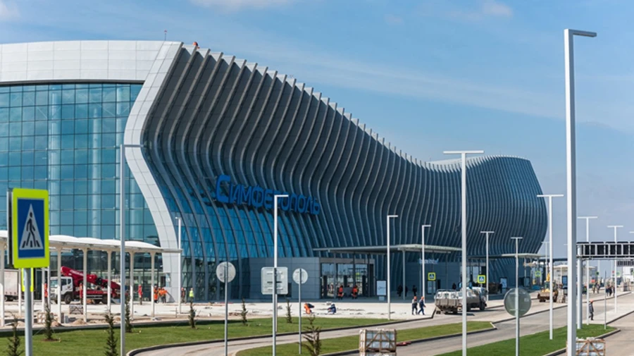 Суд арештував 65 літаків: літають у Крим 