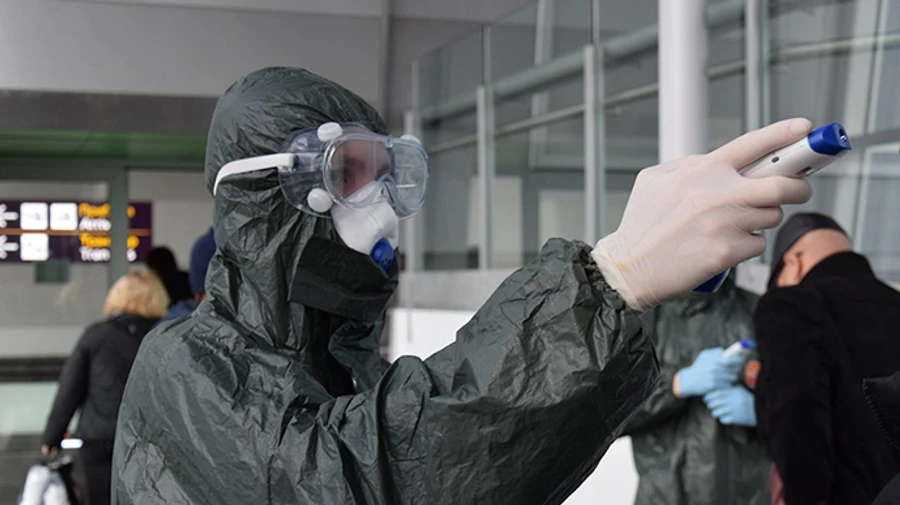 За сутки эвакуационными рейсами в Украину прибыло более 550 пассажиров