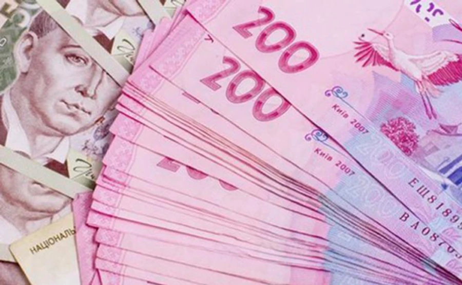 Тепер снайпер на фронті отримуватиме 20 тисяч – Порошенко