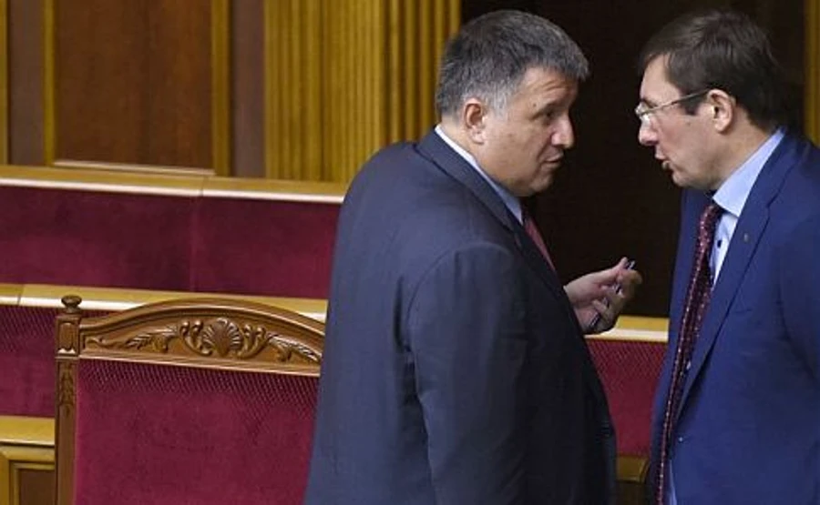 Висловлювання Луценка та Авакова відправлять до Вищої ради правосуддя