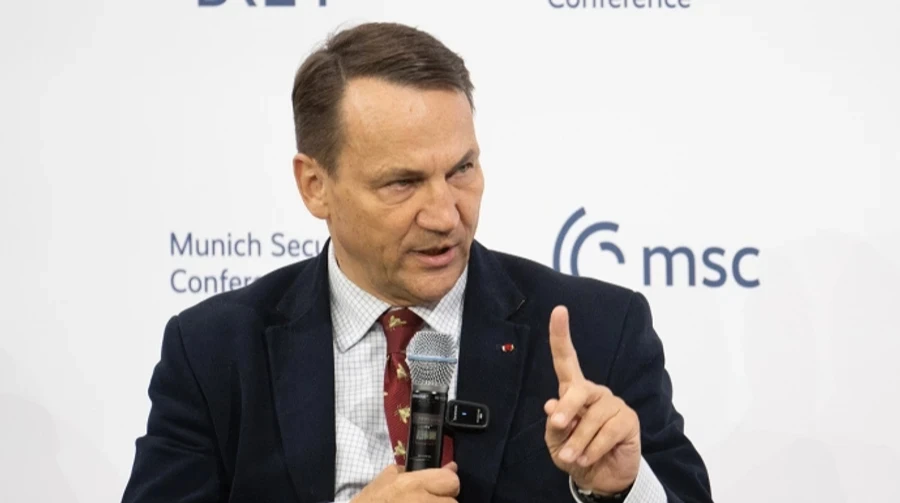 Сікорський вважає, що війну в Україні вирішити простіше, ніж конфлікт на Близькому Сході