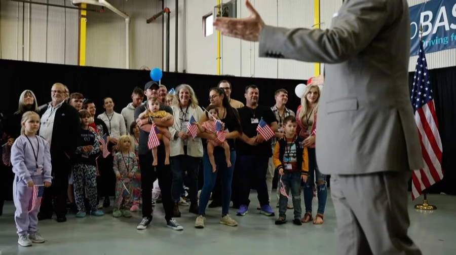 Администрация Трампа рекордно сократила прием беженцев, в приоритете – белые южноафриканцы