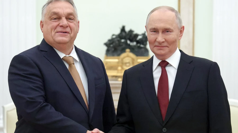 Putin deploys political strategists and intelligence to help keep Hungary's Orbán in power