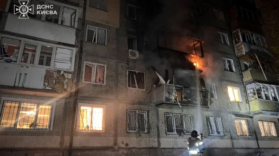 Fires break out in Kyiv due to falling UAV wreckage, casualties reported – photos