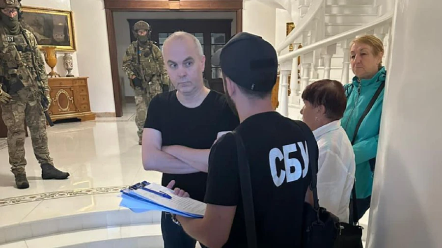 СБУ прийшла з обшуками до Шуфрича: підозрюють у держзраді − джерела