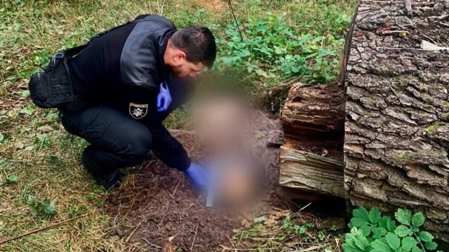 В Бучанском районе нашли останки человека со следами казни