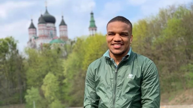 Беленюка на Печерске оскорбили молодые расисты