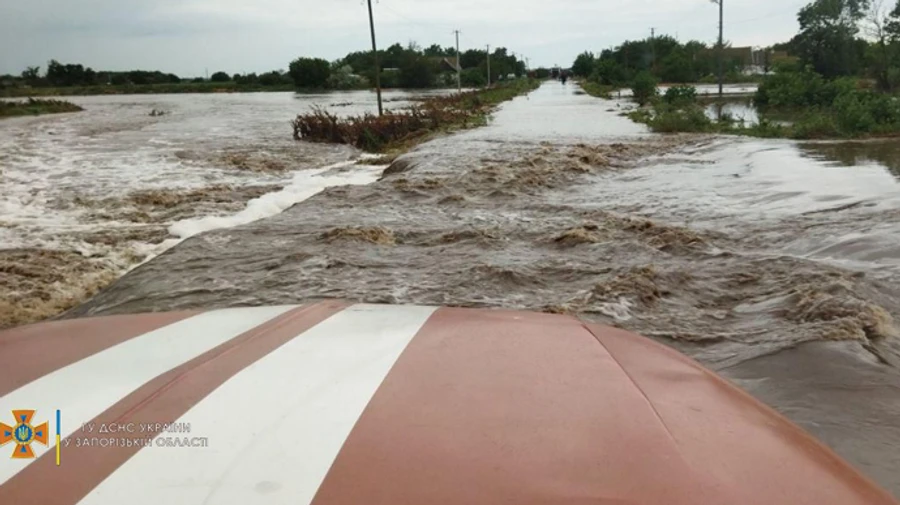 В Бердянске за несколько часов выпало 126 мм осадков: 2 человека погибли