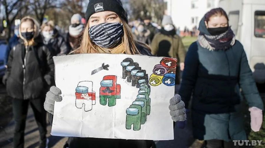 120-й день после выборов: Лукашенко продолжает массово задерживать активистов и журналистов