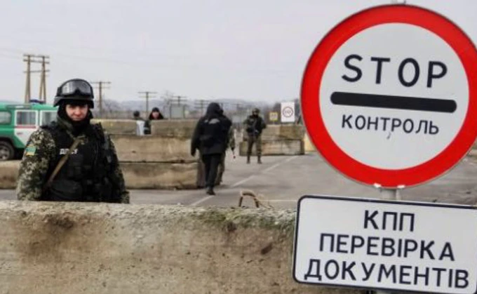 Военное положение: Украина закрыла въезд в оккупированный Крым для иностранцев