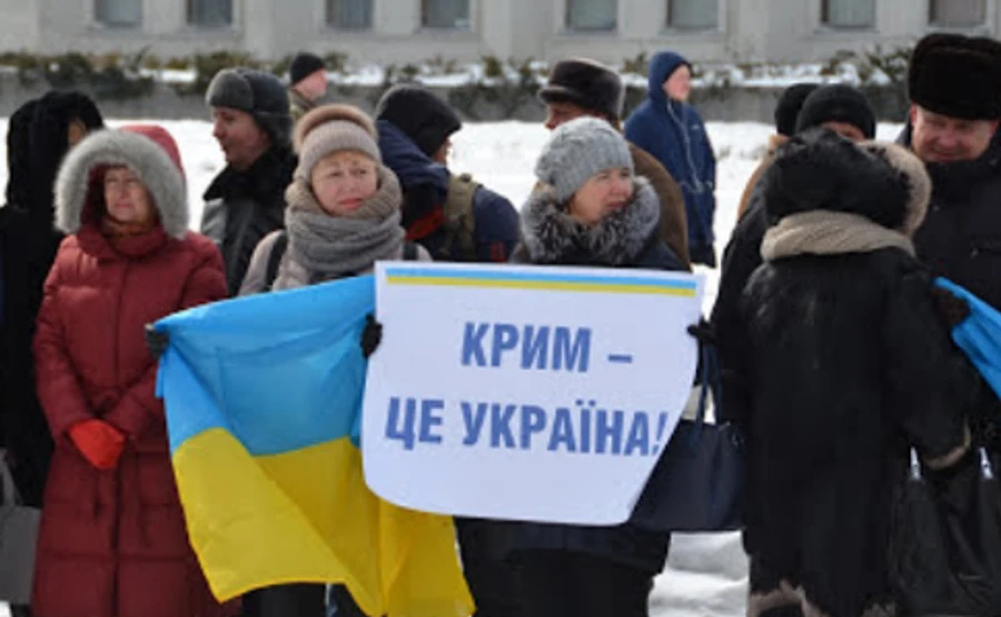 В Украине и Европе протестовали против российских выборов в Крыму