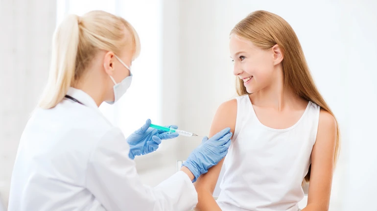 Шляхи передачі, лікування та вакцинація: у МОЗ розвінчали 5 міфів про ВПЛ