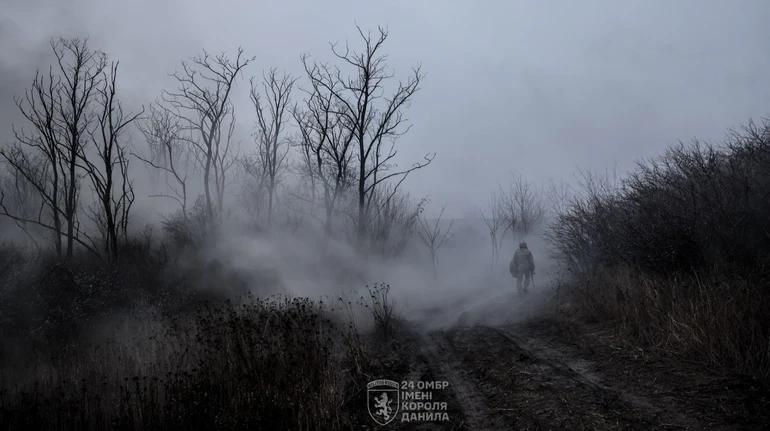 Уночі на фронті відбулися 17 боїв