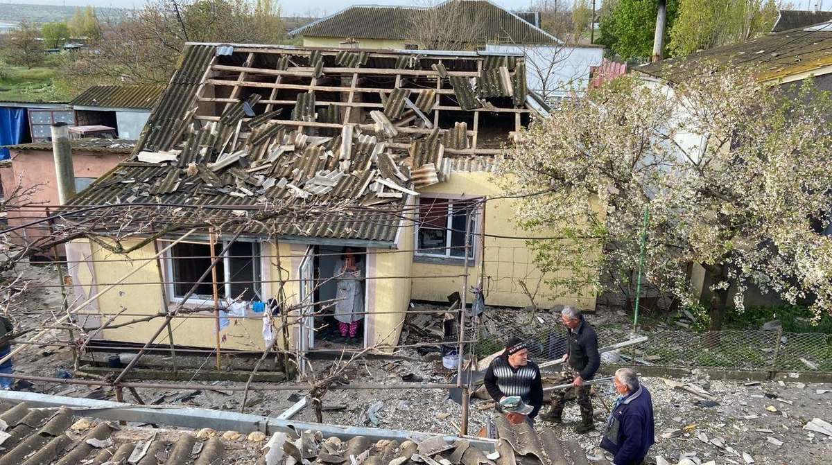 Росіяни вдарили по Херсонщині й Миколаївщині: двоє загиблих, п’ятеро постраждалих