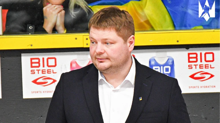 Молодой, но с опытом: что нужно знать о новом главном тренере сборной Украины по хоккею