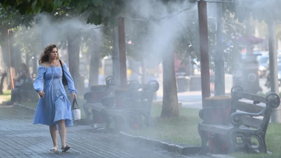 У вихідні спека трохи спаде, однак температура триматиметься на високих позначках