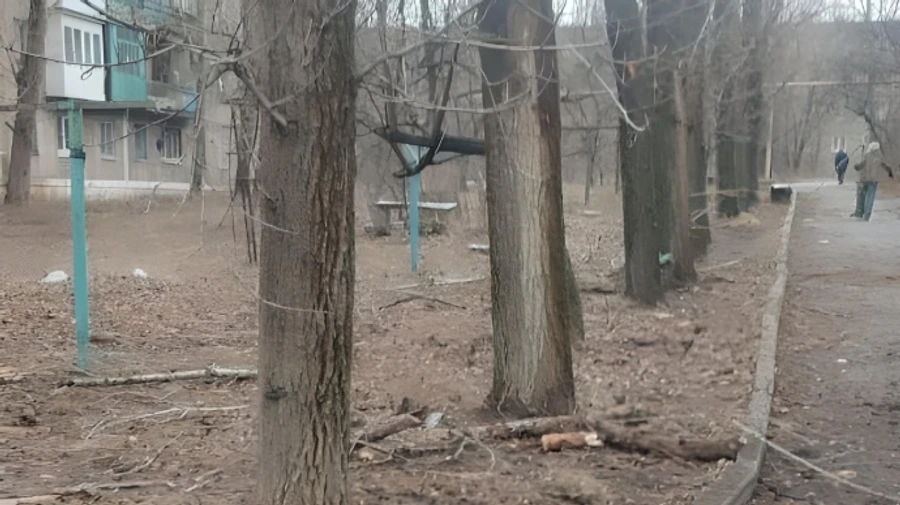 Civilian killed and 2 injured in Russian attack on residential area in Toretsk – photo