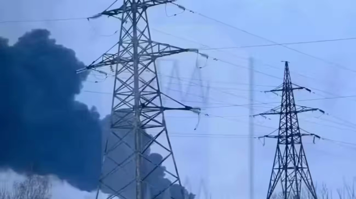 Ukrainian drones attack gunpowder plant and oil depot in Russia ...