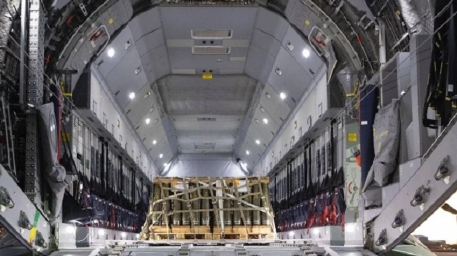 З Іспанії вирушив літак із військовою допомогою для України