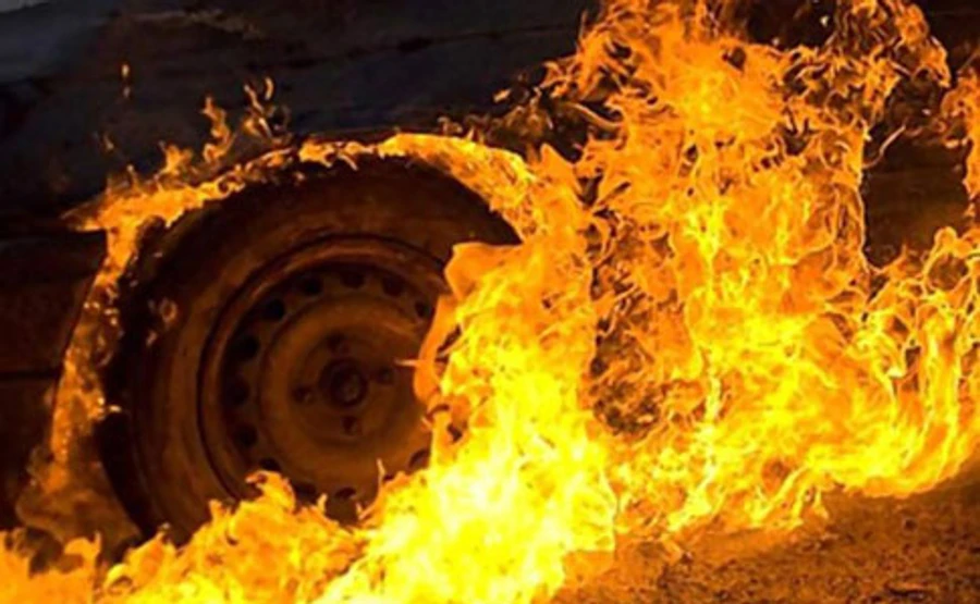 У Кривому Розі зайнявся автобус: двоє постраждалих 