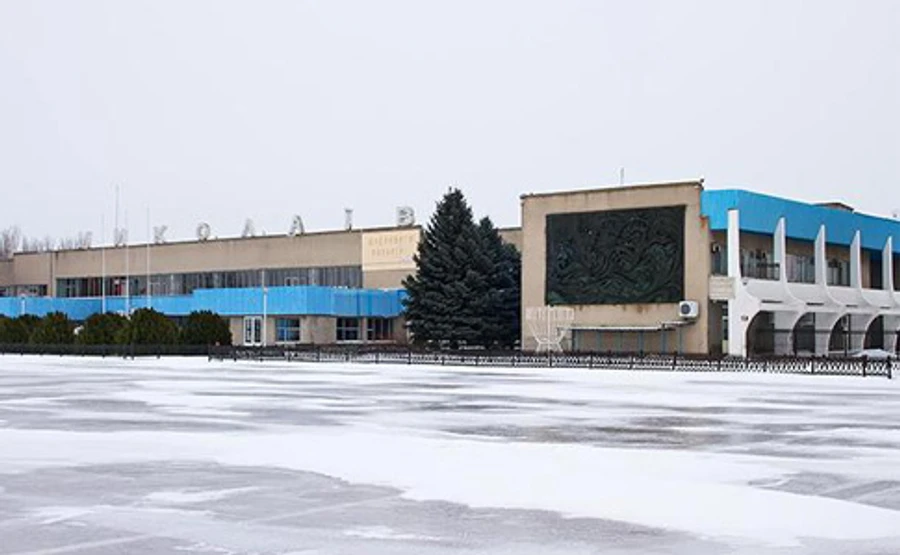 Аэропорт Николаев не смог запустить первый регуляний рейс в Киев