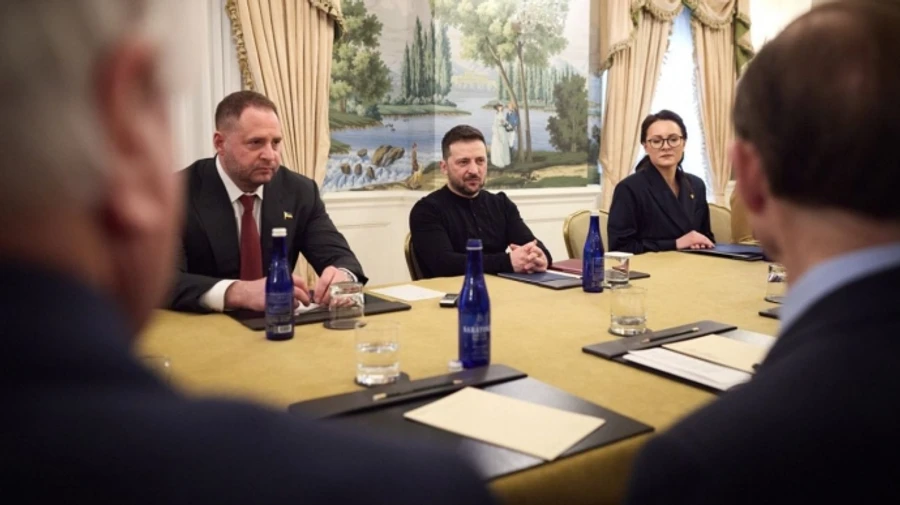 Президент України зустрівся з двопартійною делегацією Сенату США