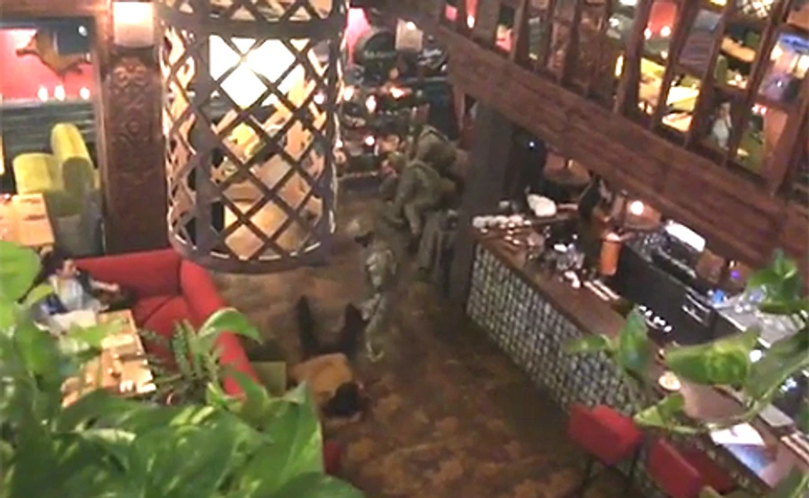 Саакашвили задержали в киевском ресторане