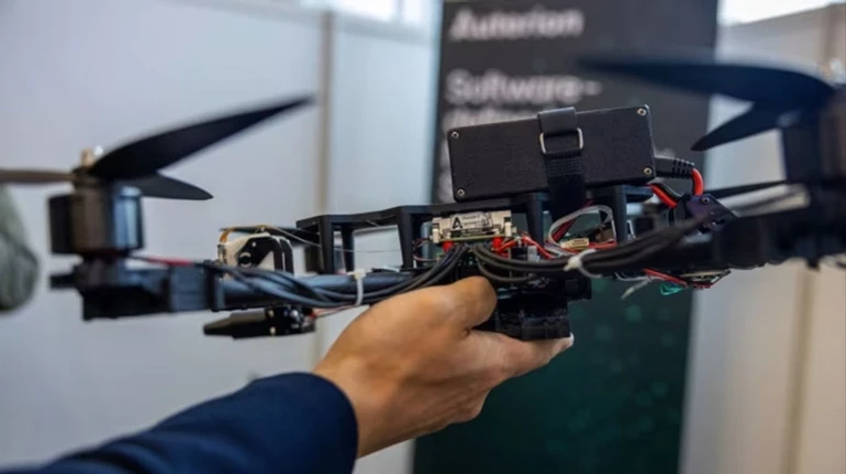 Ukraine to receive 33,000 AI strike kits for combat drones – FT