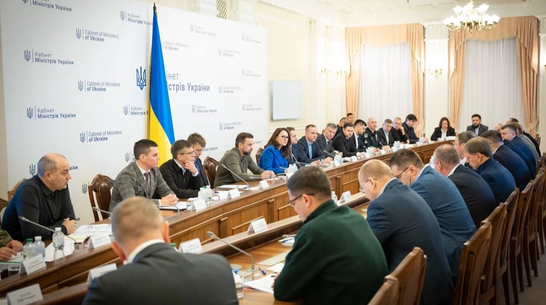 Свириденко проинформировала, когда может уменьшиться продолжительность отключений света