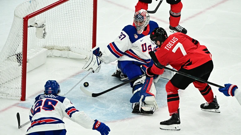 США виграла епічний фінал у Канади і через 46 років знову стала олімпійським чемпіоном з хокею