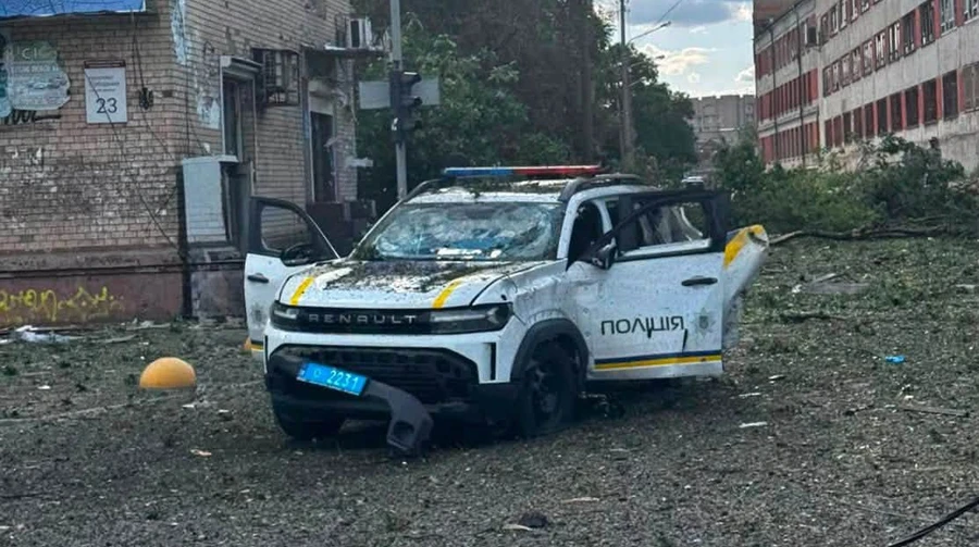 Удар ФАБ-500 по Запорожью: погиб 38-летний полицейский