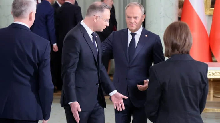 Польська дипломатична війна: як уряд Туска змінює послів в обхід президента Дуди