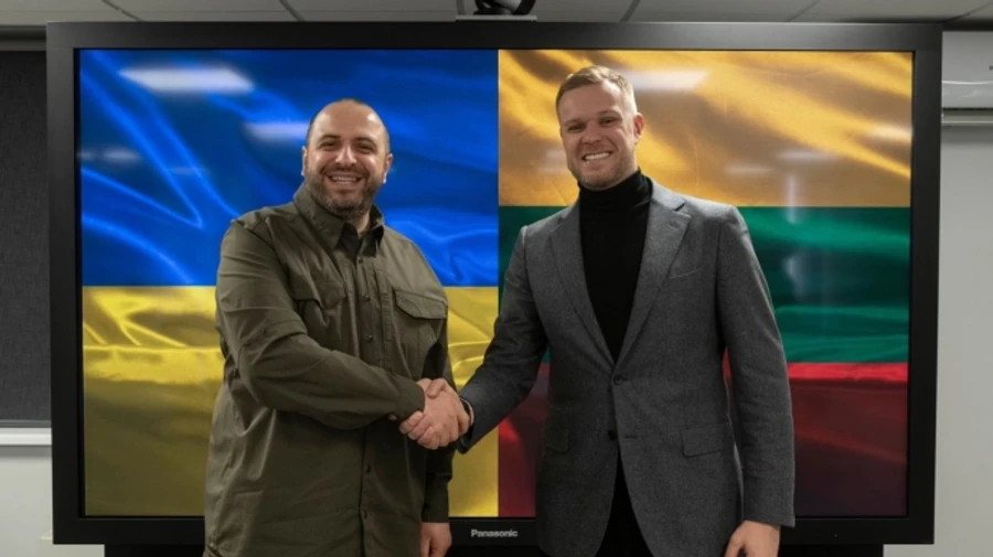 Умєров запропонував провести форум оборонних індустрій із країнами Балтії