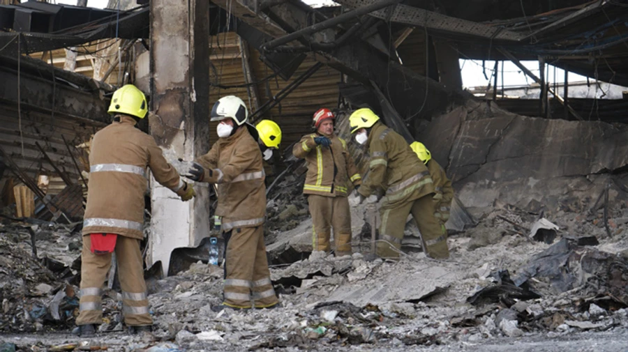 Трагедия в Кременчуге: семьям погибших в ТЦ Амстор выплатят по 100 тысяч грн – мэр