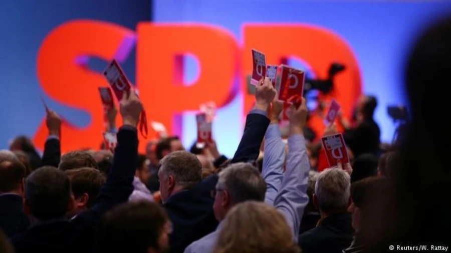 Социал-демократы догнали блок Меркель за 5 недель до выборов