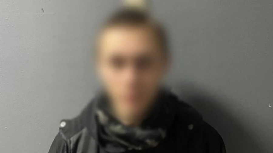 В Киеве задержали юношу, который пытался поджечь отделение банка по приказу спецслужб РФ