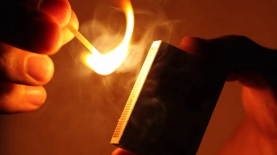 Відмовили у пенсії: чоловік підпалив себе у центрі зайнятості на Тернопільщині