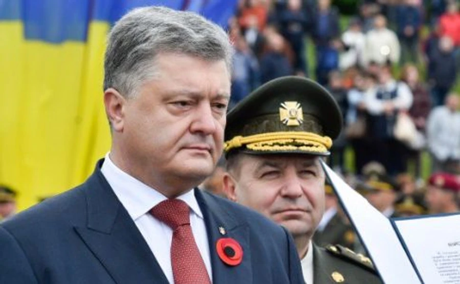 Порошенко: Акция Бессмертный полк – спекуляция на чувствах людей