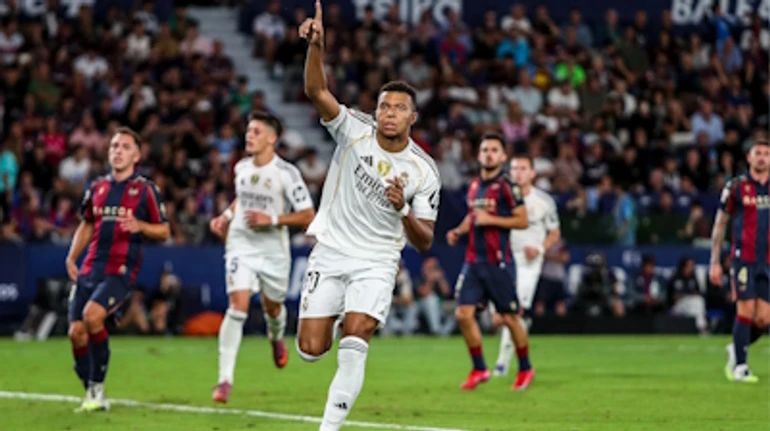 Співав Азнавура, женеться за Роналду і бере приклад з Дембеле: як Кіліан Мбаппе став головним гравцем Реала