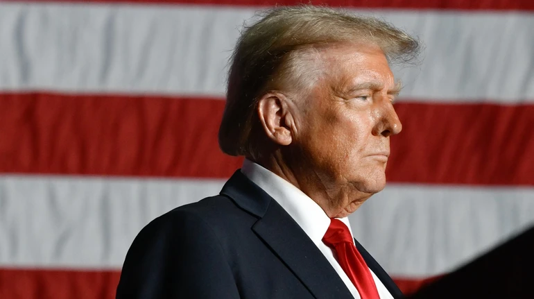 Трамп доручив своїй команді готуватися до тривалої блокади Ірану – ЗМІ