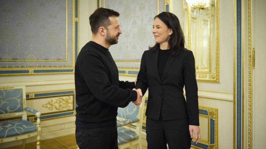 Zelenskyy meets German foreign minister to discuss military support for Ukraine – photo, video