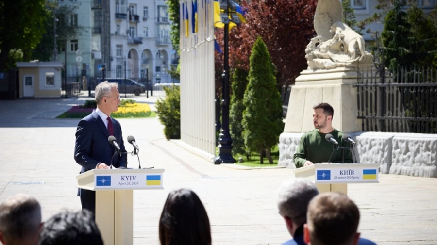 Столтенберг запросив Зеленського на саміт НАТО, але висловив сумніви щодо запрошення до вступу