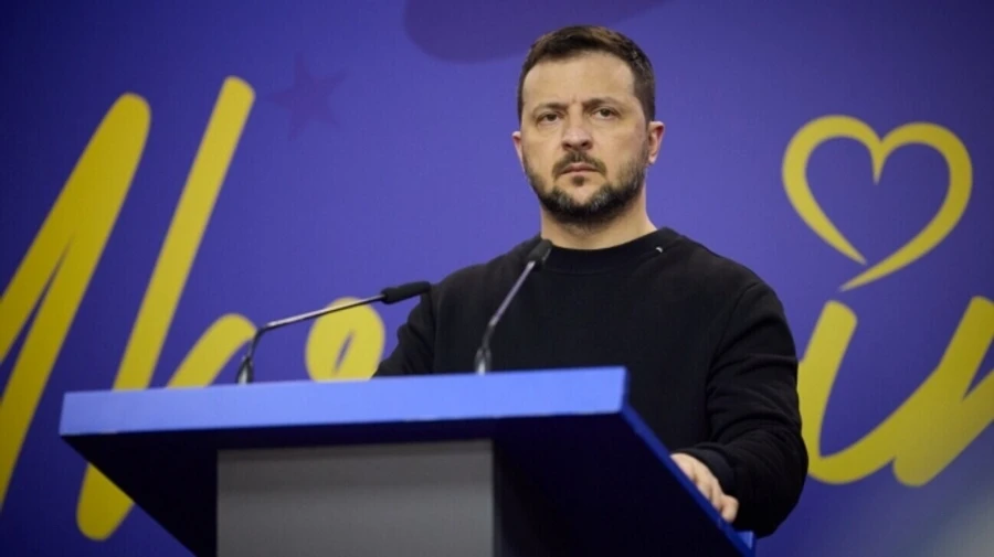 Zelenskyy plans to discuss sending Western troops to Ukraine with Macron