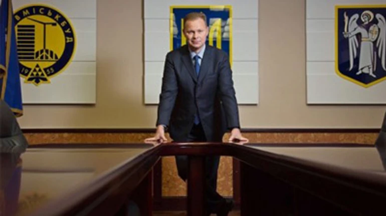 20 тисяч покупців квартир і крани, що не крутяться. Що відбувається з Київміськбудом?