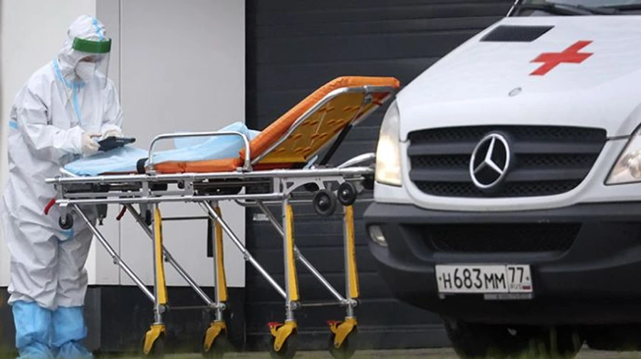 В России – очередной антирекорд COVID-смертности за сутки