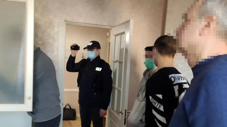 СБУ проводить нові обшуки у членів громадського руху Медведчука