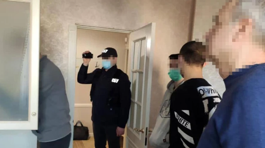 СБУ проводит новые обыски у членов общественного движения Медведчука