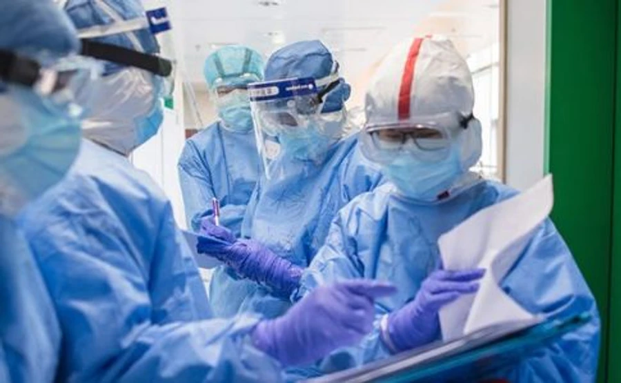 467 больных коронавирусом за сутки и 13 умерших – новый рекорд Украины